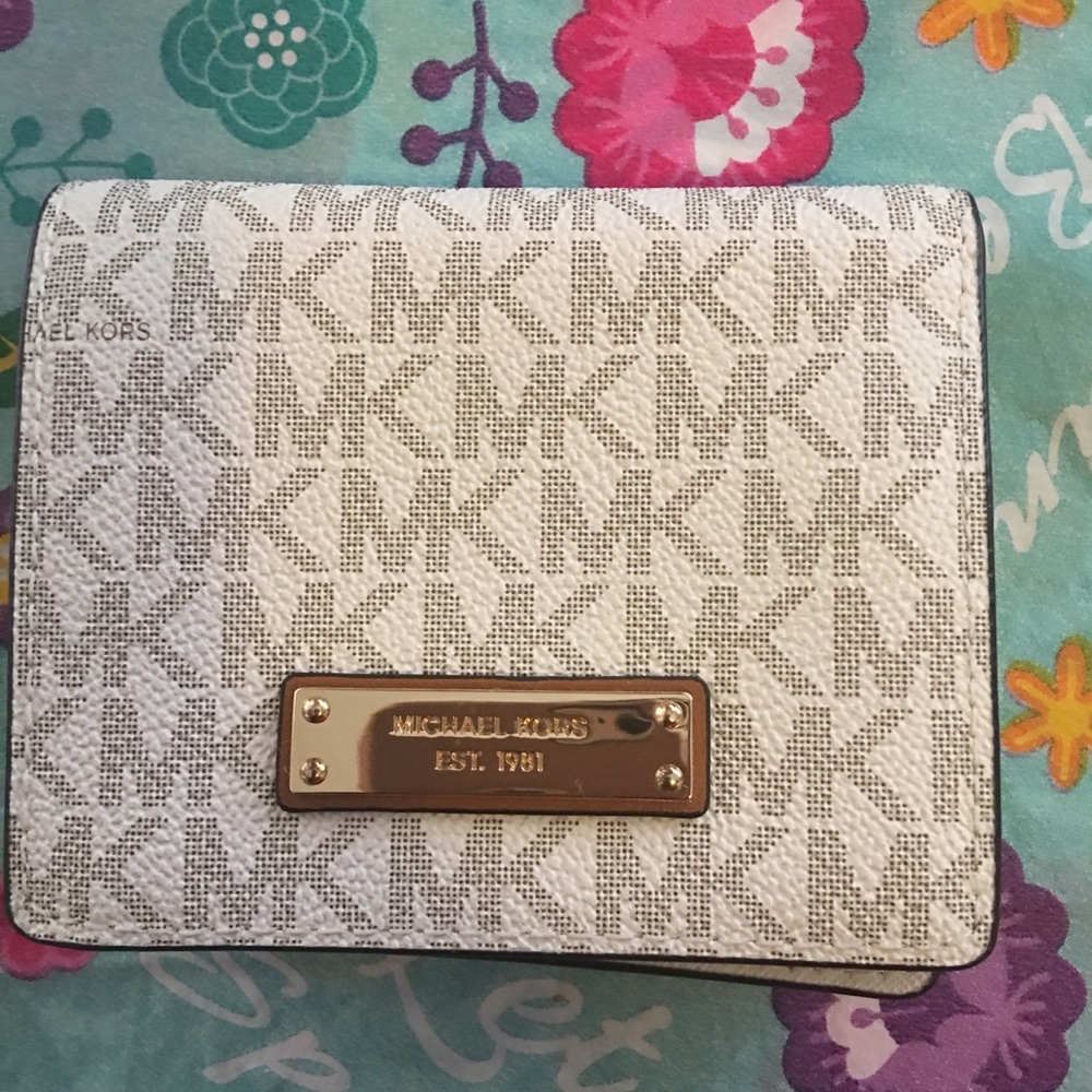 Michael Kors wallet